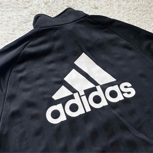 adidas(アディダス)の美品★adidas ジャージ　セットアップ　バックロゴ　刺繍　ブラック　XL メンズのトップス(ジャージ)の商品写真