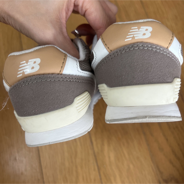 New Balance(ニューバランス)のニューバランス996 キッズ　限定色ブラウン　16.5cm キッズ/ベビー/マタニティのキッズ靴/シューズ(15cm~)(スニーカー)の商品写真