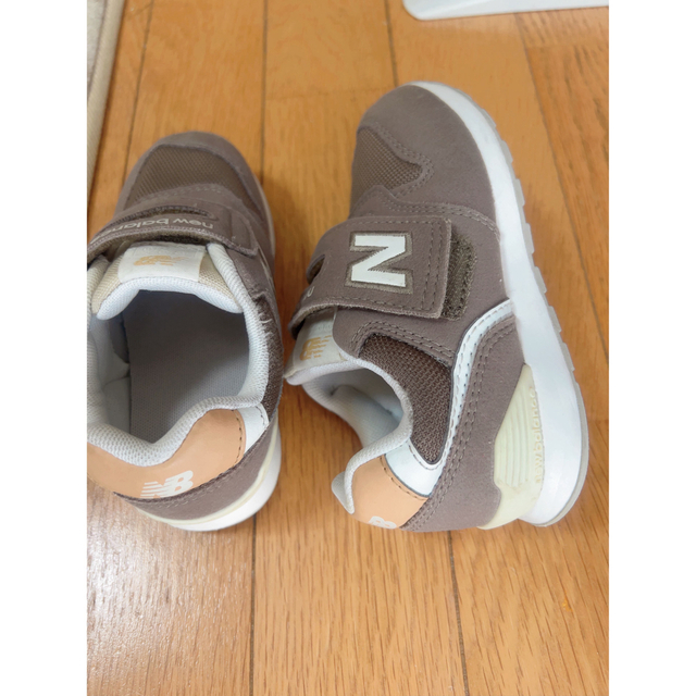 New Balance(ニューバランス)のニューバランス996 キッズ　限定色ブラウン　16.5cm キッズ/ベビー/マタニティのキッズ靴/シューズ(15cm~)(スニーカー)の商品写真