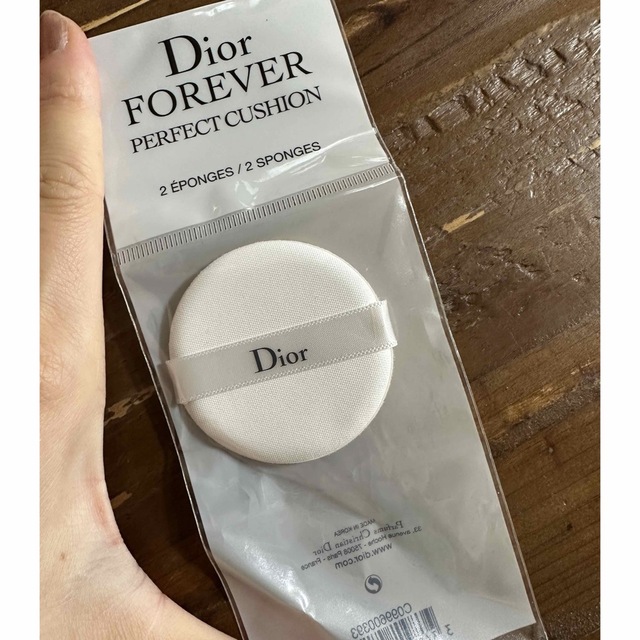 Dior(ディオール)のDior FOREVER PERFECT CUSHION パフ　 コスメ/美容のメイク道具/ケアグッズ(パフ・スポンジ)の商品写真