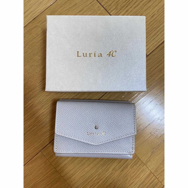 新品　luria4℃ ルリア　財布　リボン