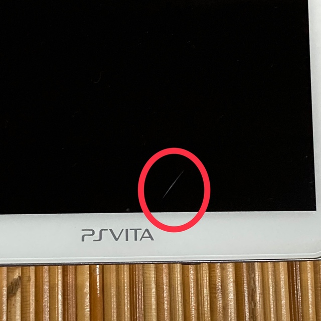 PlayStation Vita(プレイステーションヴィータ)のPlayStation VITA PCH-1000 エンタメ/ホビーのゲームソフト/ゲーム機本体(携帯用ゲーム機本体)の商品写真