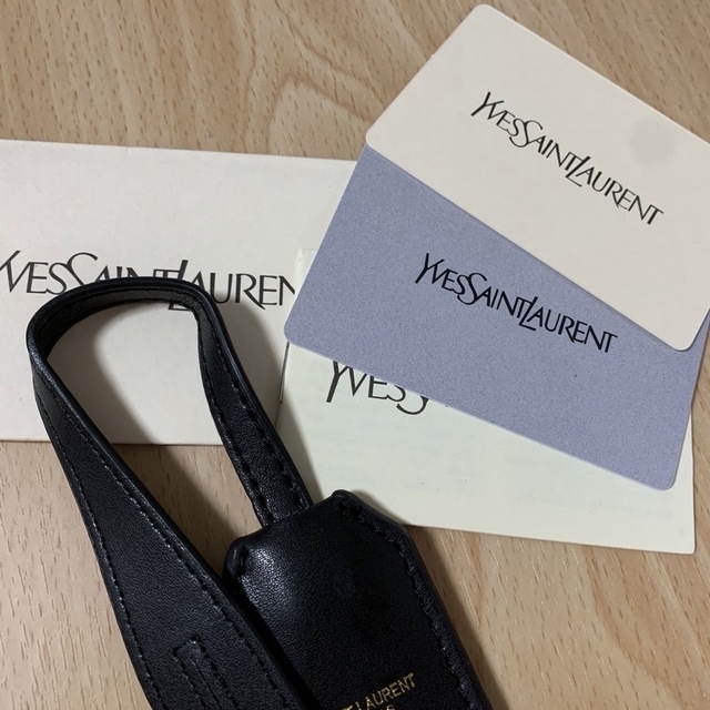 Yves Saint Laurent(イヴサンローラン)のイブサンローラン　ハンドバッグ レディースのバッグ(ハンドバッグ)の商品写真