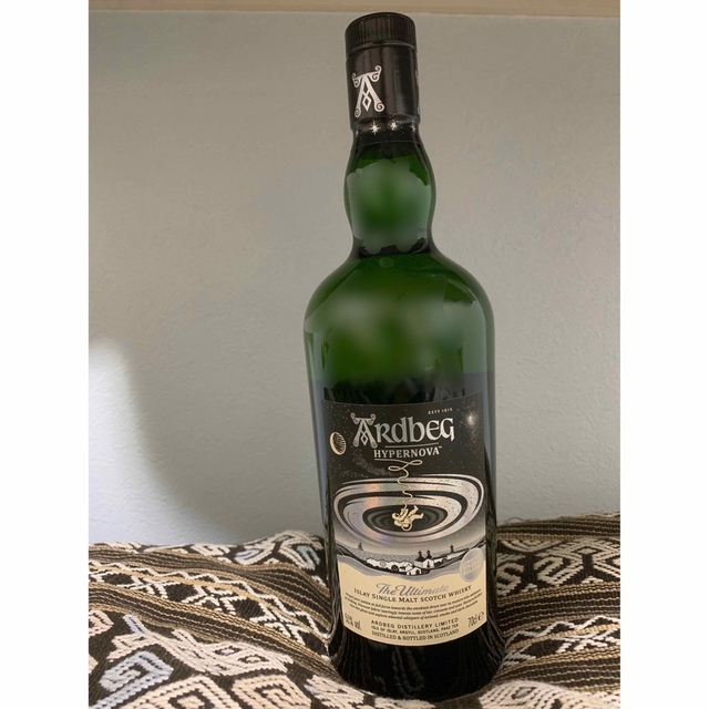 感謝報恩 アードベック Ardbeg ハイパーノヴァ 未開封 専用箱付き