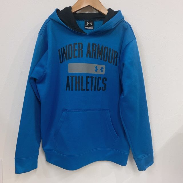 UNDER ARMOUR(アンダーアーマー)の〇 アンダーアーマー パーカー プルオーバー 裏フリース YLG 150 ブルー キッズ/ベビー/マタニティのキッズ服男の子用(90cm~)(Tシャツ/カットソー)の商品写真