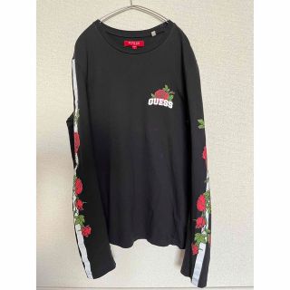 ゲス(GUESS)のアメリカ限定　GUESS 薔薇プリント　ロンT  S(Tシャツ/カットソー(七分/長袖))