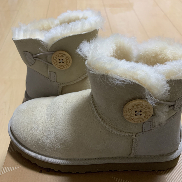 UGG AUSTRALIA - UGG アグ ムートン ブーツ ショート ミニベイリー