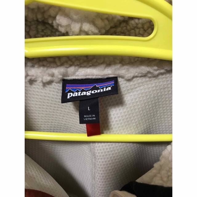 patagonia(パタゴニア)のパタゴニア　クラシック レトロX  フリース ボアジャケット　レッド　L 新品 メンズのジャケット/アウター(ブルゾン)の商品写真