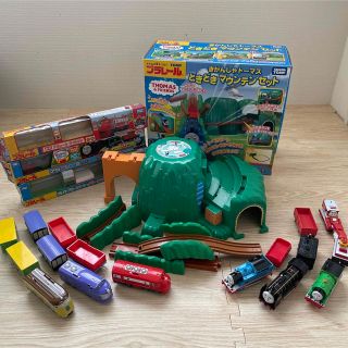 タカラトミー(Takara Tomy)の【廃盤品】プラレール　トーマス　どきどきマウンテンセット&色々セット(電車のおもちゃ/車)