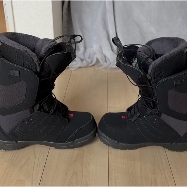 美品！SALOMONサロモン　スノーボードブーツ　23.5㎝