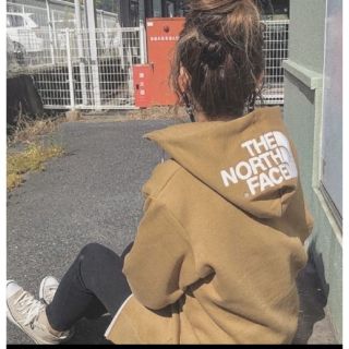 ザノースフェイス(THE NORTH FACE)のTHE NORTH FACE 大人気即完売　パーカー　ブラウン　Lサイズ(その他)