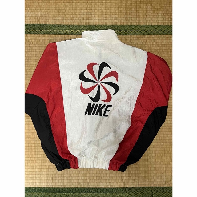 NIKE(ナイキ)の90s NIKE 風車ロゴ　ウィンドブレーカー メンズのジャケット/アウター(ナイロンジャケット)の商品写真