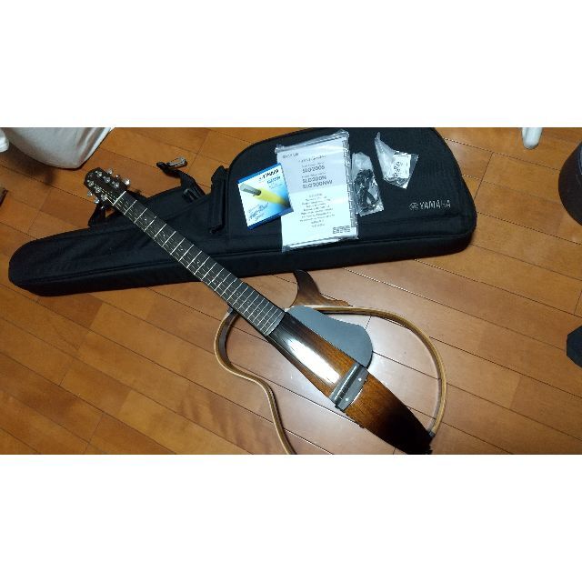 YAMAHA SLG200S　サイレントギター