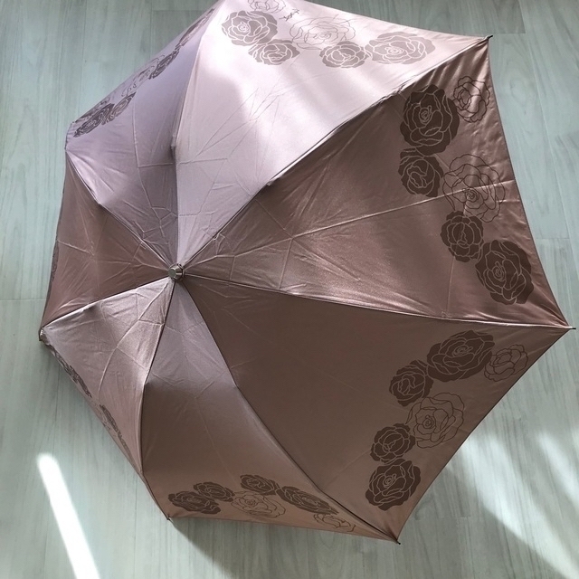 Saint Laurent(サンローラン)のイヴ・サンローラン　折り畳み傘 レディースのファッション小物(傘)の商品写真