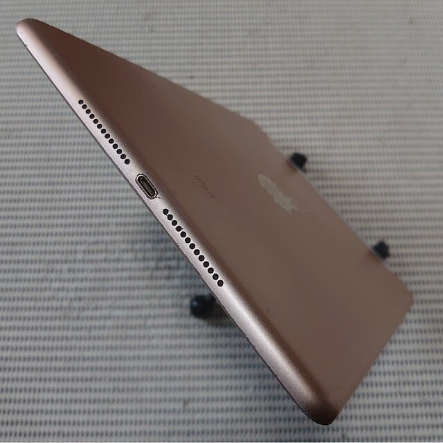 完動品SIMフリーiPad第6世代(A1954)本体32GBゴールドSB送料込
