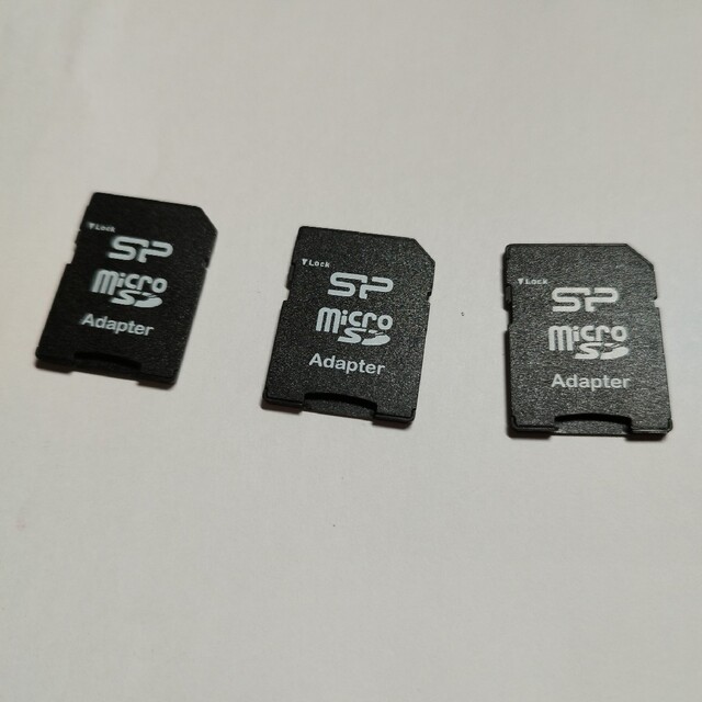 MicroSDカードアダプタ　3枚 スマホ/家電/カメラのスマホ/家電/カメラ その他(その他)の商品写真