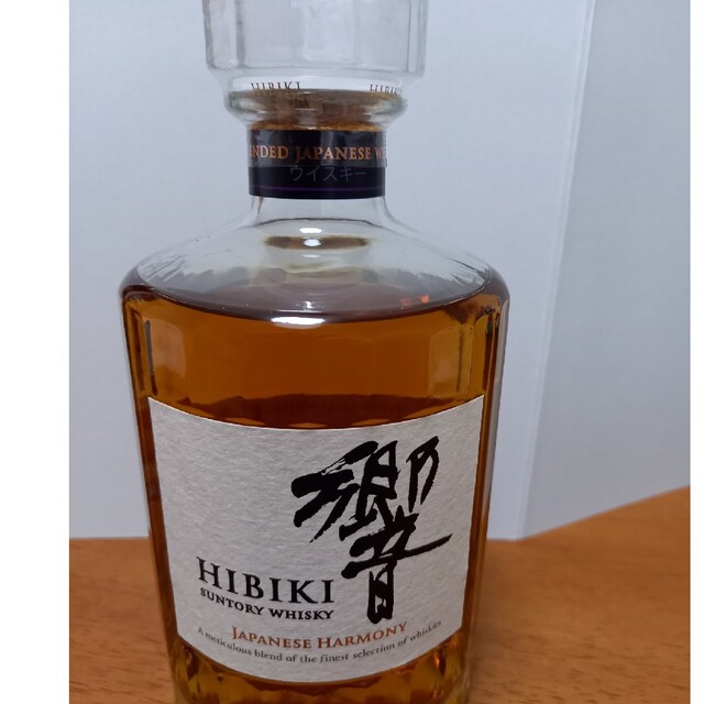 サントリー(サントリー)のサントリー響ジャパニーズハーモニー 700ml 食品/飲料/酒の酒(ウイスキー)の商品写真