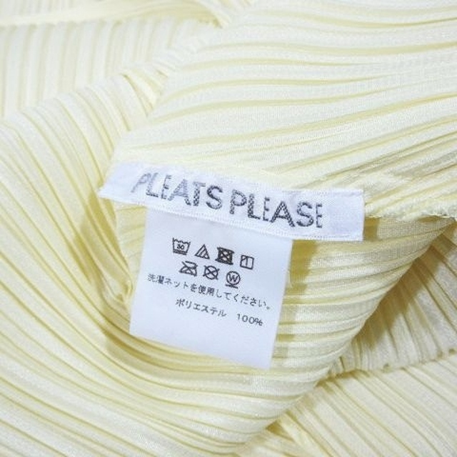 21SS PLEATS PLEASEイッセイミヤケ ワンピース ドレス イエロー レディースのワンピース(ロングワンピース/マキシワンピース)の商品写真