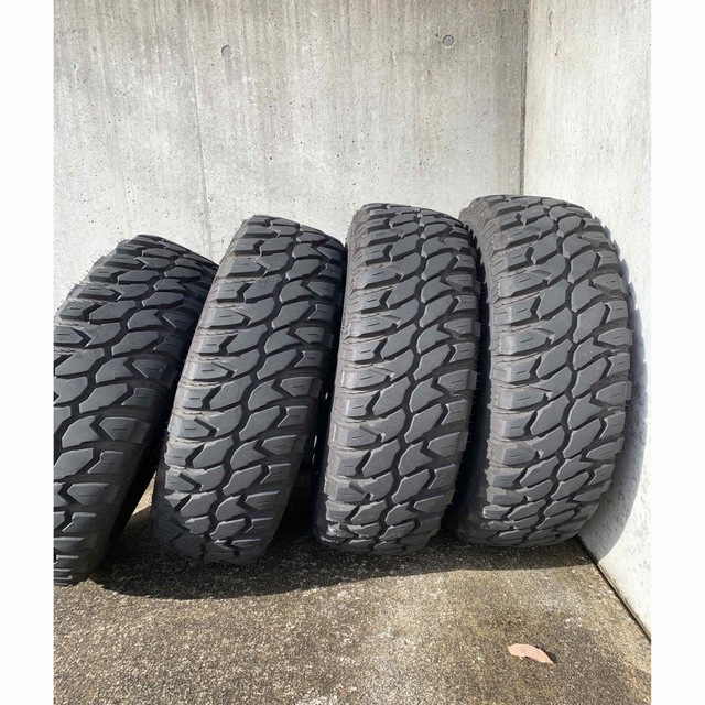 265/70r17 マットタイヤ