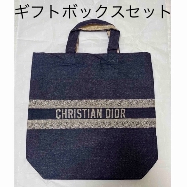 Christian Dior(クリスチャンディオール)のディオールノベルティ　トートバッグ　クリスマスギフトボックス　セット レディースのバッグ(トートバッグ)の商品写真