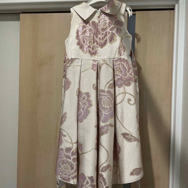 ドレス　130  キッズ/ベビー/マタニティのキッズ服女の子用(90cm~)(ドレス/フォーマル)の商品写真
