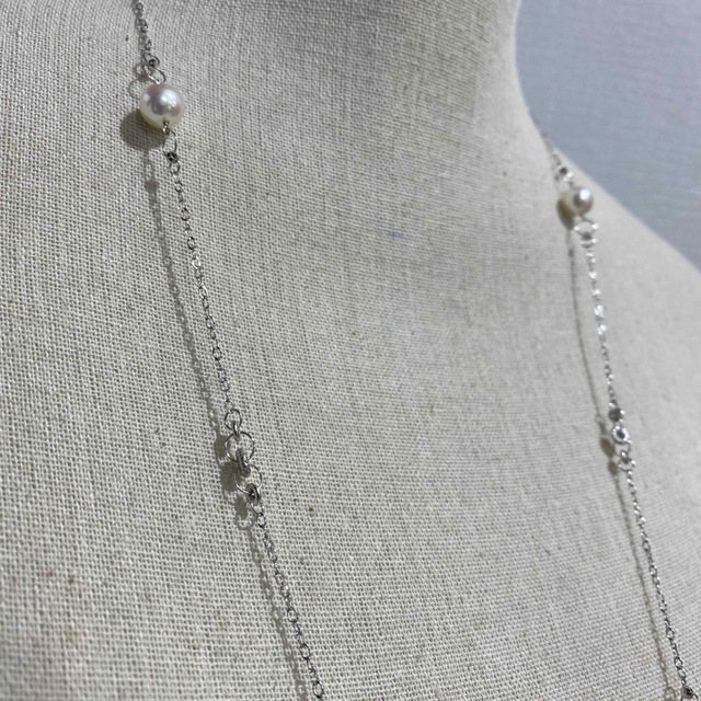 K18WG あこや真珠 ステーション ネックレス 10g 大粒 8.0～8.5珠 レディースのアクセサリー(ネックレス)の商品写真