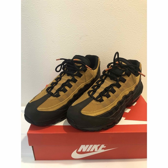 AIR MAX 95 ESSENTIAL