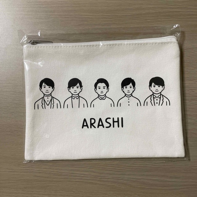 嵐(アラシ)の嵐の旅する展覧会 グッズ エンタメ/ホビーのタレントグッズ(アイドルグッズ)の商品写真