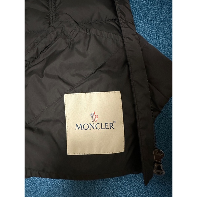 モンクレール　MONCLER ブラック　ダウン 4