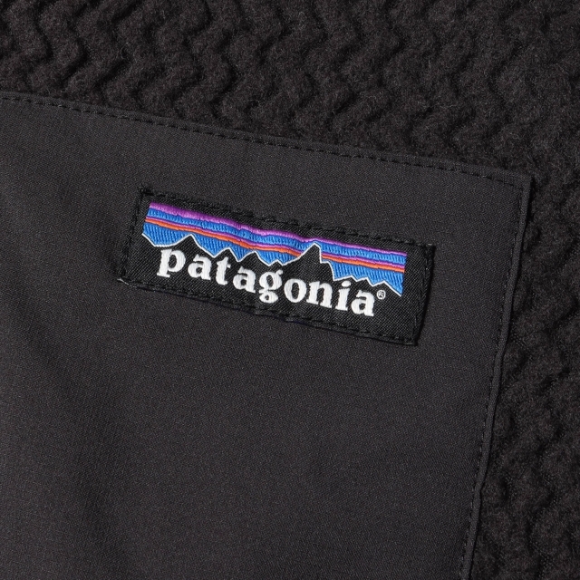 patagonia(パタゴニア)のPatagonia パタゴニア パーカー R1 フリース エア フルジップ フーディー R1 Air Full Zip Hoody 20AW ブラック(BLK) 黒 XS トップス アウトドア カジュアル キャンプ【メンズ】【中古】 メンズのトップス(パーカー)の商品写真