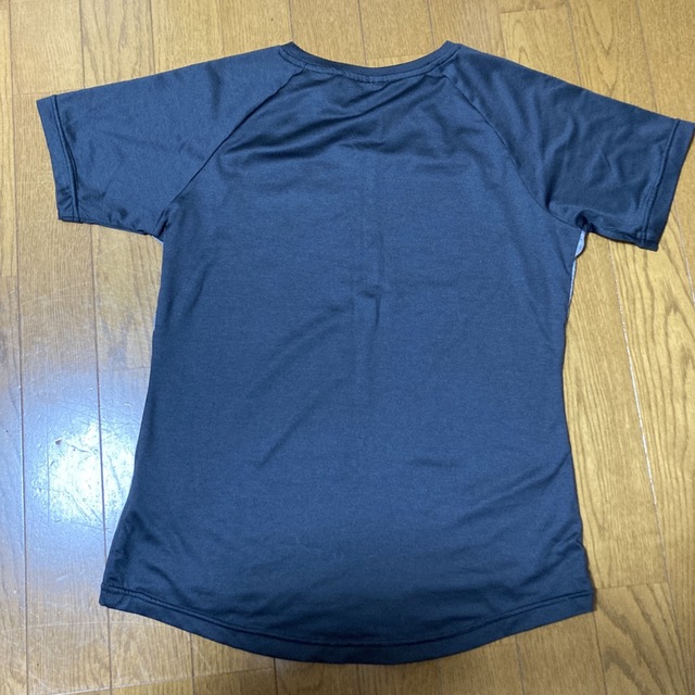 MIZUNO(ミズノ)のミズノ Tシャツ グレー レディースのトップス(Tシャツ(半袖/袖なし))の商品写真