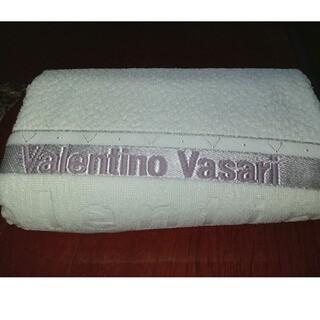 ヴァレンティノ(VALENTINO)のValentino Vasari　バスタオル(タオル/バス用品)