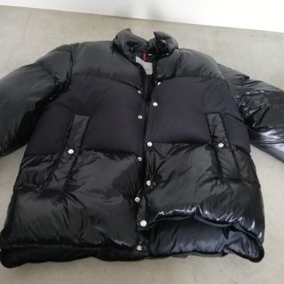 モンクレール(MONCLER)のモンクレールダウンジャケット(ダウンジャケット)