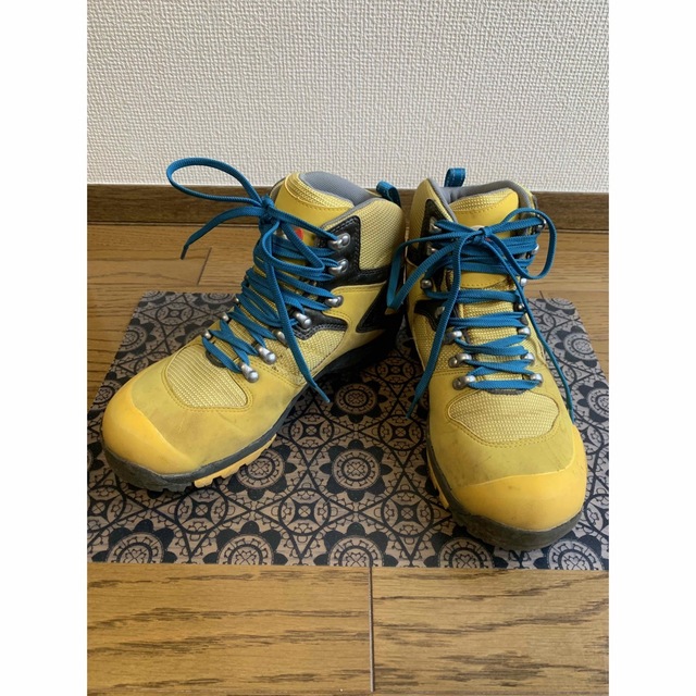 Caravan(キャラバン)のcaravan GORE-TEX 登山靴 ハイカット　サイズ：25.0cm スポーツ/アウトドアのアウトドア(登山用品)の商品写真