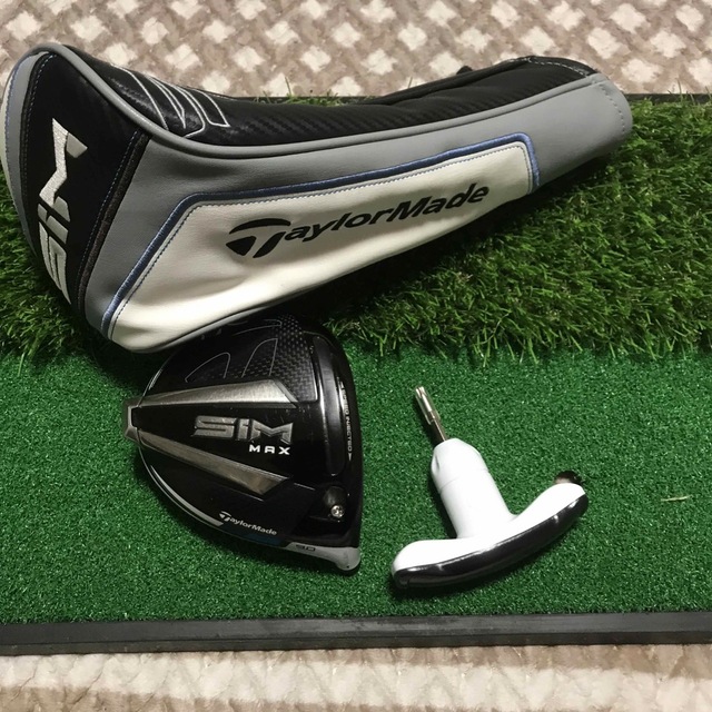 TaylorMade(テーラーメイド)のテ-ラ-メイド　SIM MAX 9度ドライバーヘッド スポーツ/アウトドアのゴルフ(クラブ)の商品写真