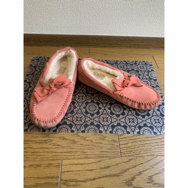 UGG モカシン ピンク 25cm-