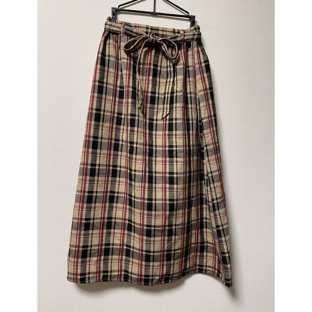 ikka(イッカ)のikka モールチェックナロースカート レディースのスカート(ロングスカート)の商品写真