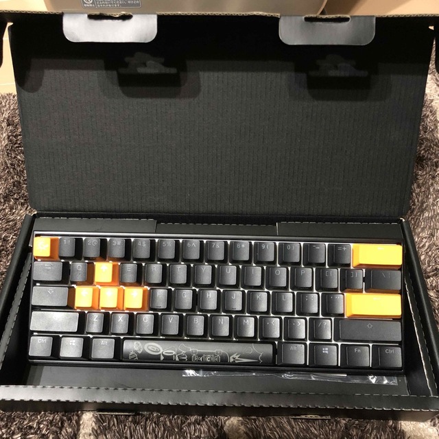 Ducky Mecha Mini RGB 60% 赤軸