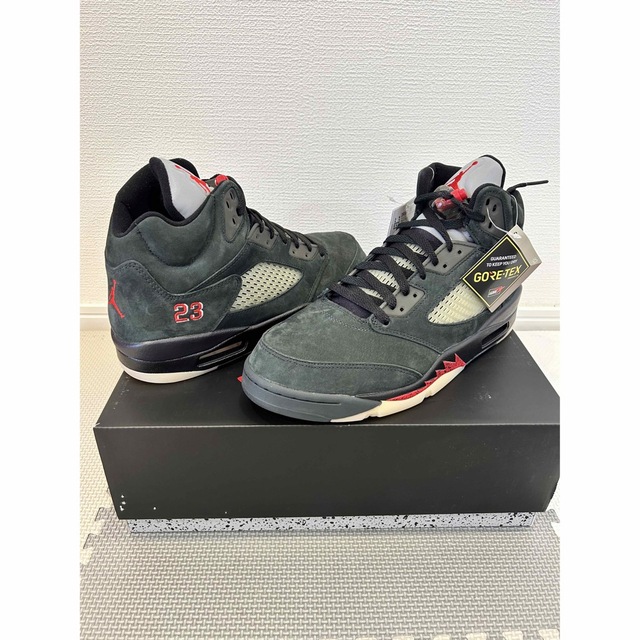 NIKE(ナイキ)の29cm NIKE WMNS AIR JORDAN 5 RETRO ゴアテックス レディースの靴/シューズ(スニーカー)の商品写真