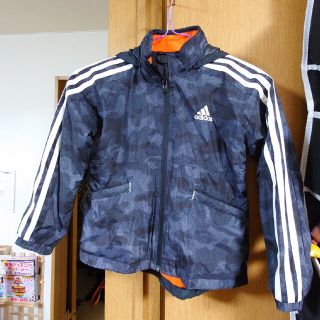 アディダス(adidas)の子供用　アウター(ジャケット/上着)