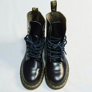 ★美品★【Dr.Martens】綺麗なMarinBlue★8ホールブーツ☆UK4