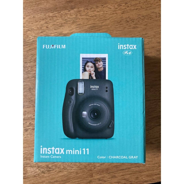 チェキ　フジフィルム　instax mini 11 フィルムセットフィルムカメラ