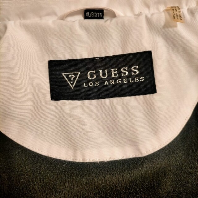 GUESS(ゲス)のGuess ダウンジャケット レディースのジャケット/アウター(ダウンジャケット)の商品写真