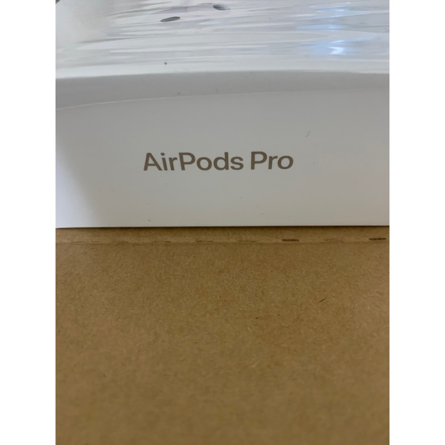 Apple(アップル)の  AirPods Pro2 エアポッド プロ 第2世代 MQD83J/A スマホ/家電/カメラのオーディオ機器(ヘッドフォン/イヤフォン)の商品写真