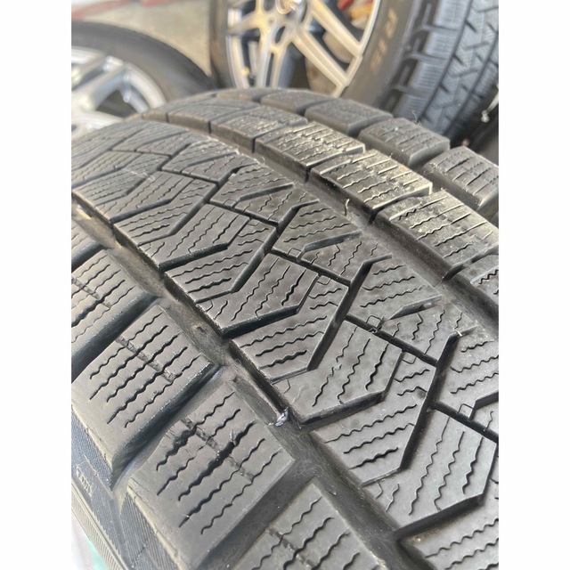 スタッドレスアルミホイール付195/65R15 60系ノア、ヴォクシー バリ溝!