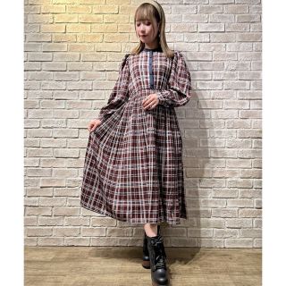 アクシーズファム(axes femme)の新品タグ付き★アクシーズファム★ チェック柄パフスリーブプリーツワンピース(ロングワンピース/マキシワンピース)