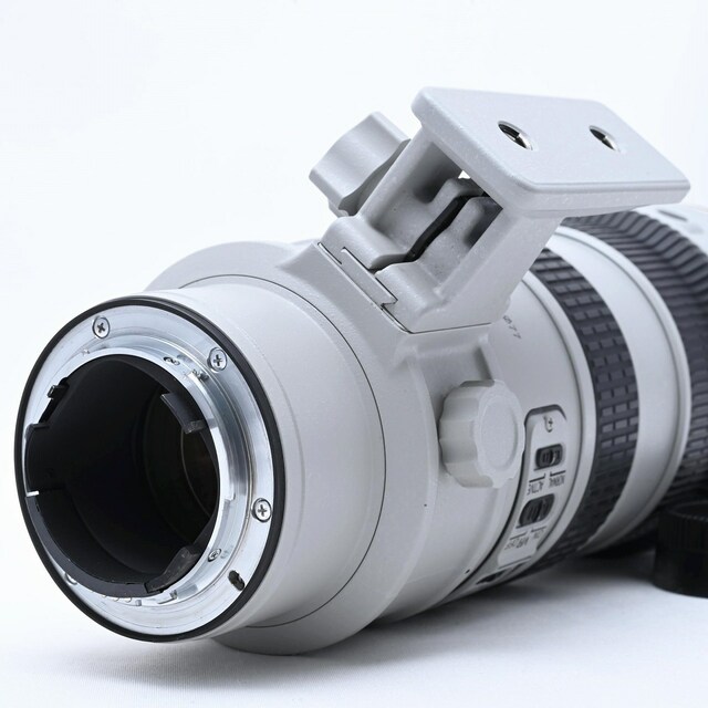 Nikon - Nikon AF-S VR ED 70-200mm F2.8 IF ライトグレーの通販 Nikon - Nikon AF-S VR ED 70-200mm F2.8 IF ライトグレーの通販