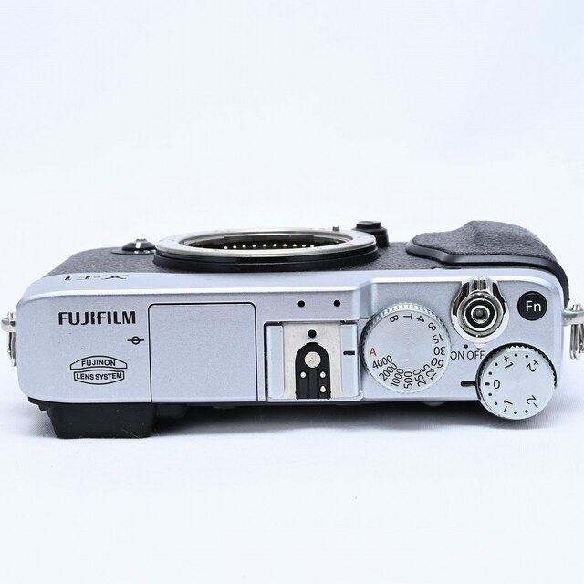 Fujifilm X-e1 富士フイルムシルバーボディ