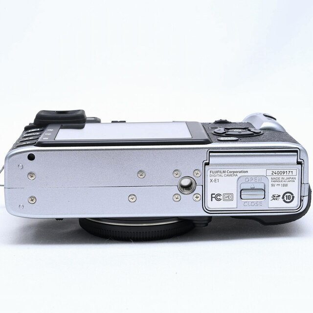 富士フイルム - FUJIFILM X-E1 ボディ シルバー FX-X-E1Sの通販 富士フイルム - FUJIFILM X-E1 ボディ シルバー FX-X-E1Sの通販