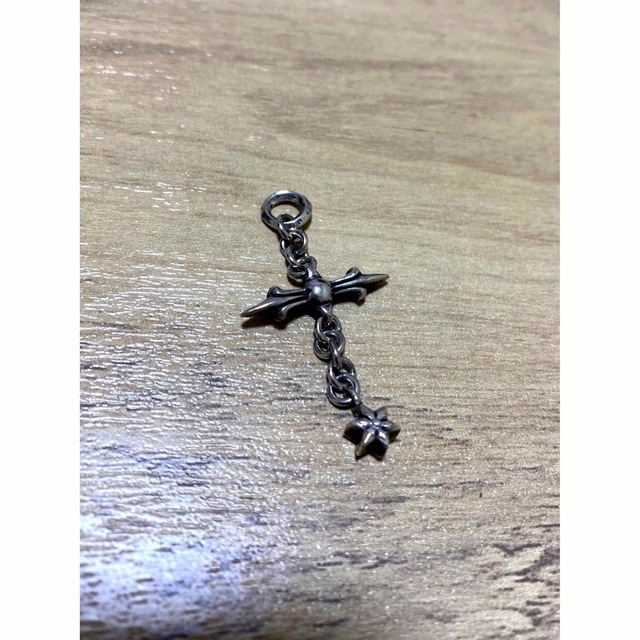 Chrome Hearts(クロムハーツ)のローリークロス　チャーム　クロムハーツ メンズのアクセサリー(ネックレス)の商品写真